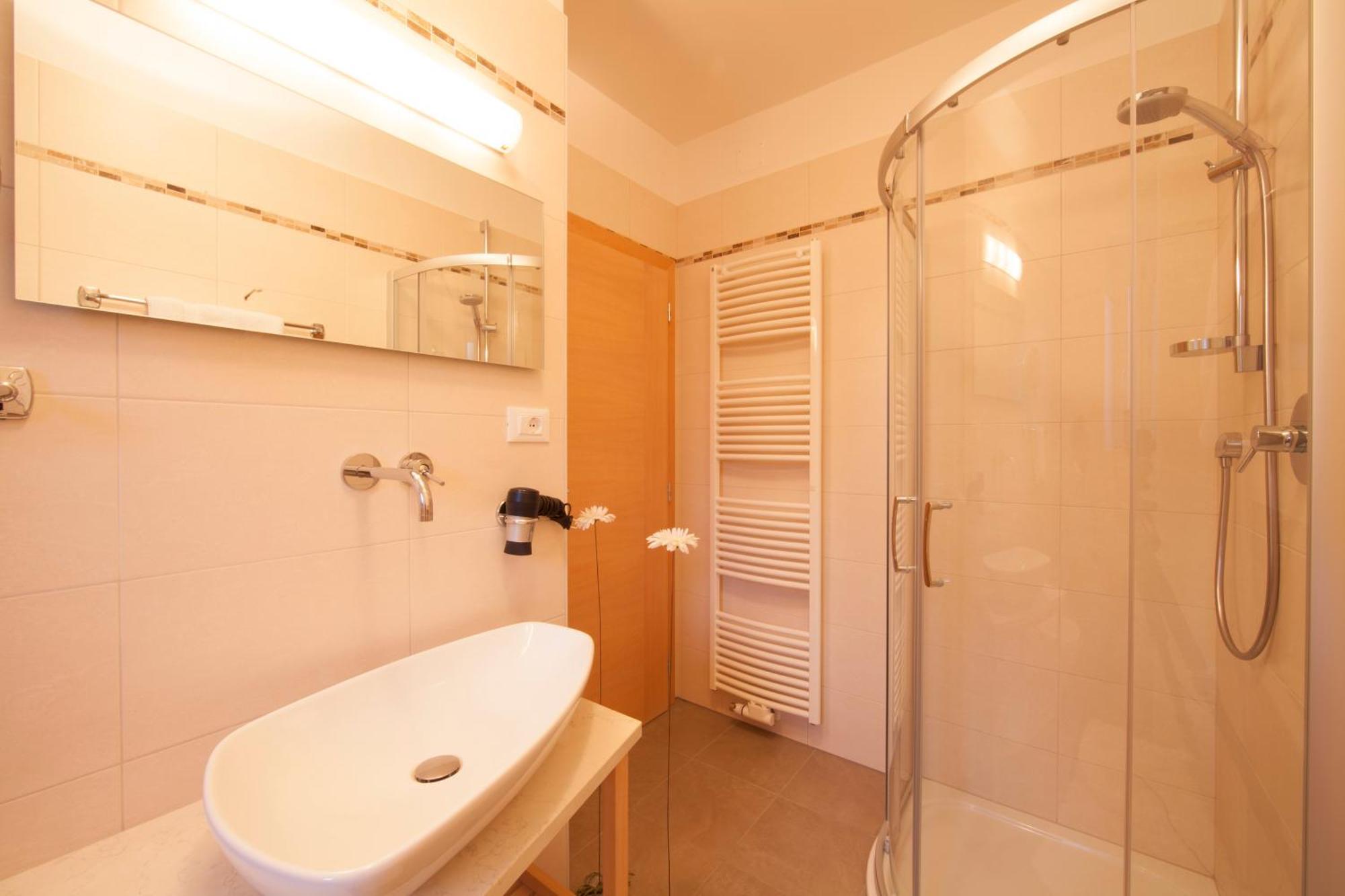 Hotel Villa Freiheim Мерано Екстериор снимка
